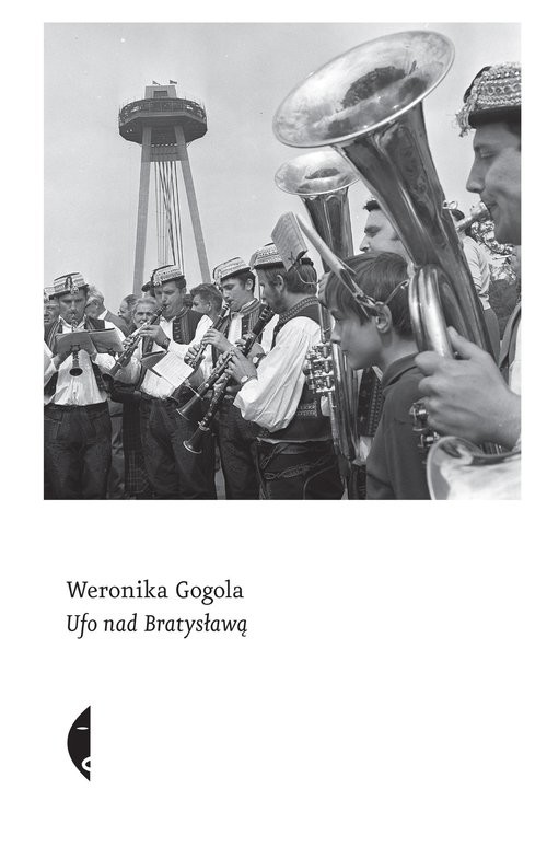 okładka UFO nad Bratysławą książka | Weronika Gogola