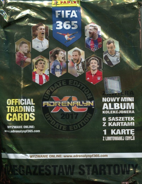 okładka FIFA 365 Update Edition 2017 Megazestaw startowy + 1 karta limitowana książka