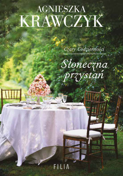 okładka Słoneczna przystań Wielkie Litery książka | Agnieszka Krawczyk