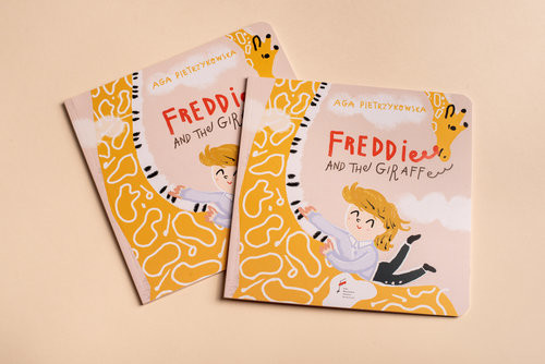 okładka Frycek i żyrafa (wersja angielska) książka | Aga Pietrzykowska