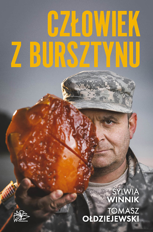 okładka Człowiek z bursztynu ebook | epub, mobi | Sylwia Winnik, Tomasz Ołdziejewski