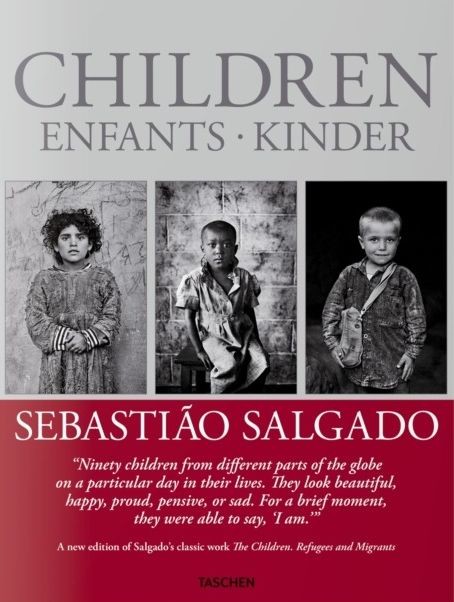 okładka Sebastiao Salgado. Children wer. angielska książka