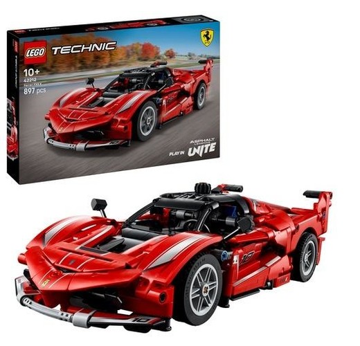 okładka LEGO(R) TECHNIC 42212 Ferrari FXX K książka