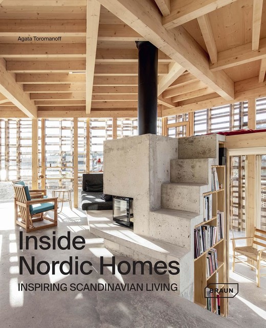 okładka Inside Nordic Homes książka | Agata Toromanoff