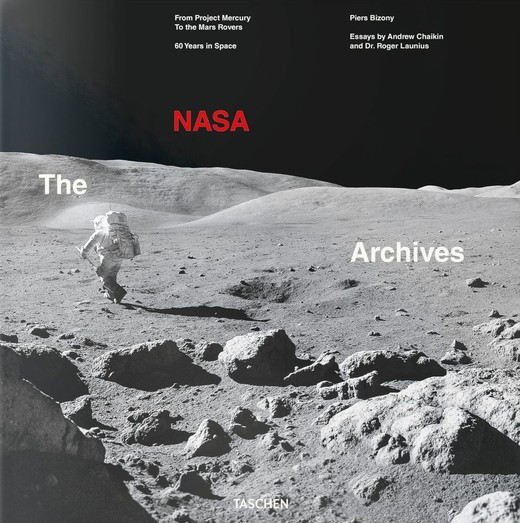 okładka The NASA Archives. 60 Years in Space wer. angielska książka | Piers Bizony