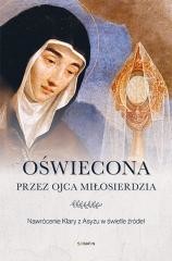 okładka Oświecona przez Ojca Miłosierdzia książka