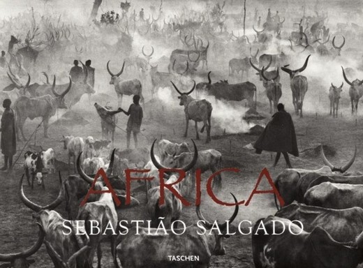 okładka Sebastiao Salgado. Africa wer. angielska książka | Mia Couto