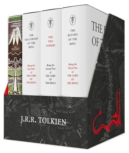 okładka The Hobbit & The Lord of the Rings Gift Set: A Middle-earth Treasury: J. R. R. Tolkien (Pocket versions- Boxed) książka | J.R.R. Tolkien